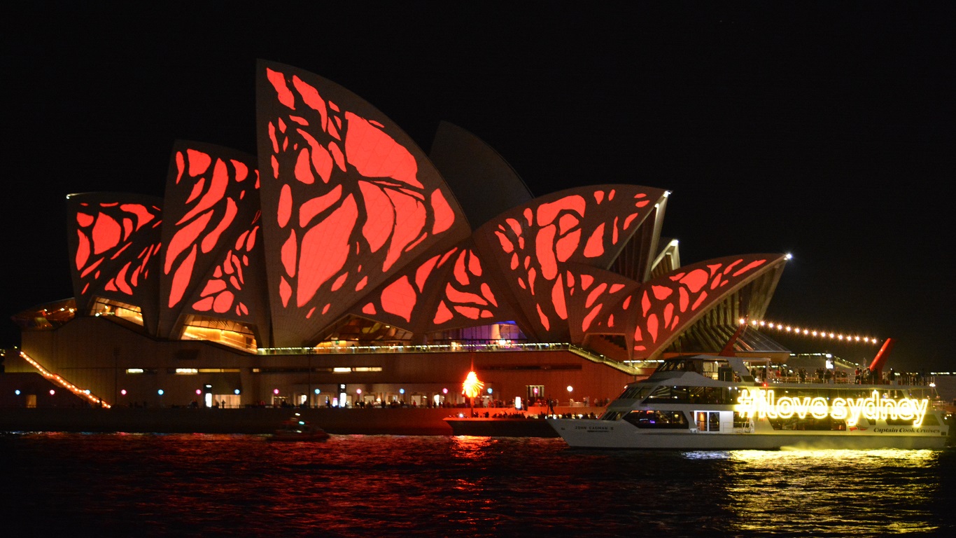 Sydney Opera House Australia - Vivid Festival 2015 by lonewolf6738