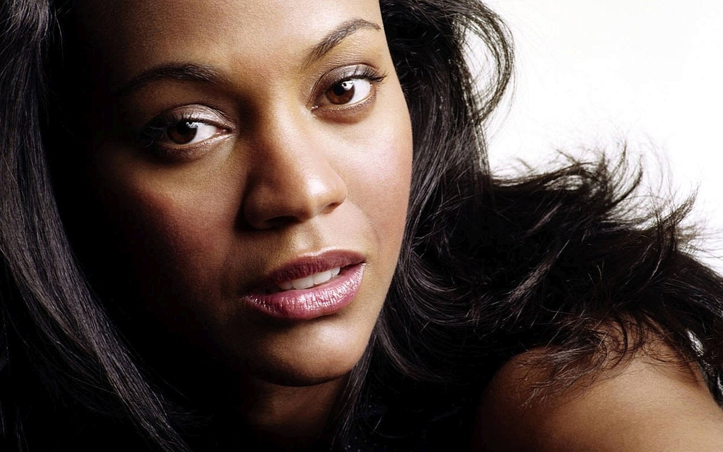 Celebrity Zoe Saldana Image