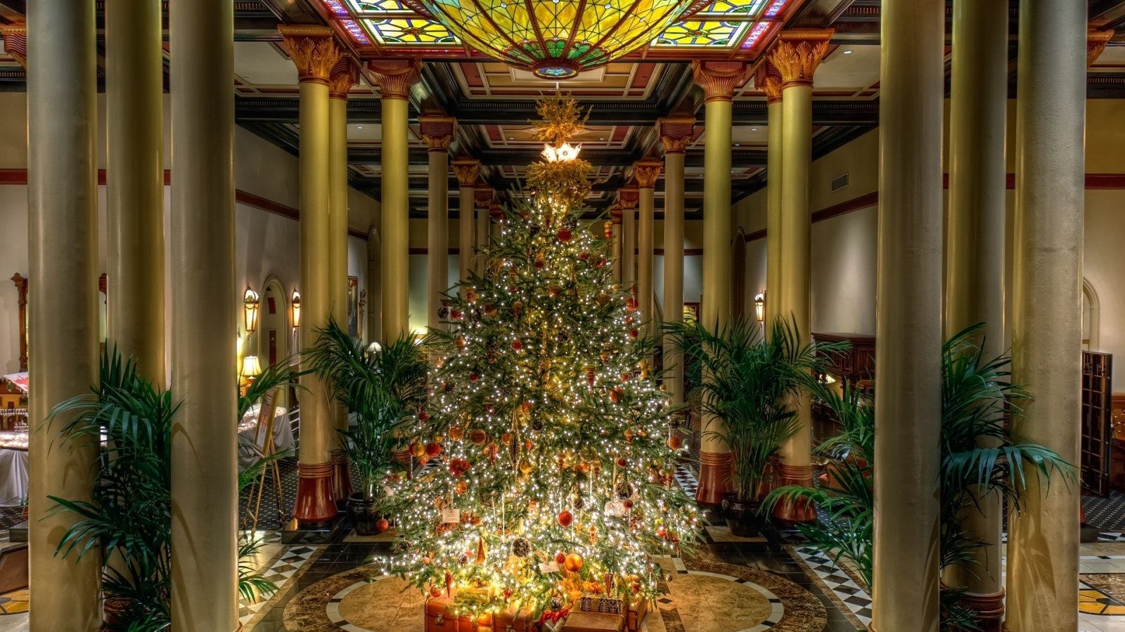 Holiday Glow: Christmas Tree Adorned with Lights and Ornaments