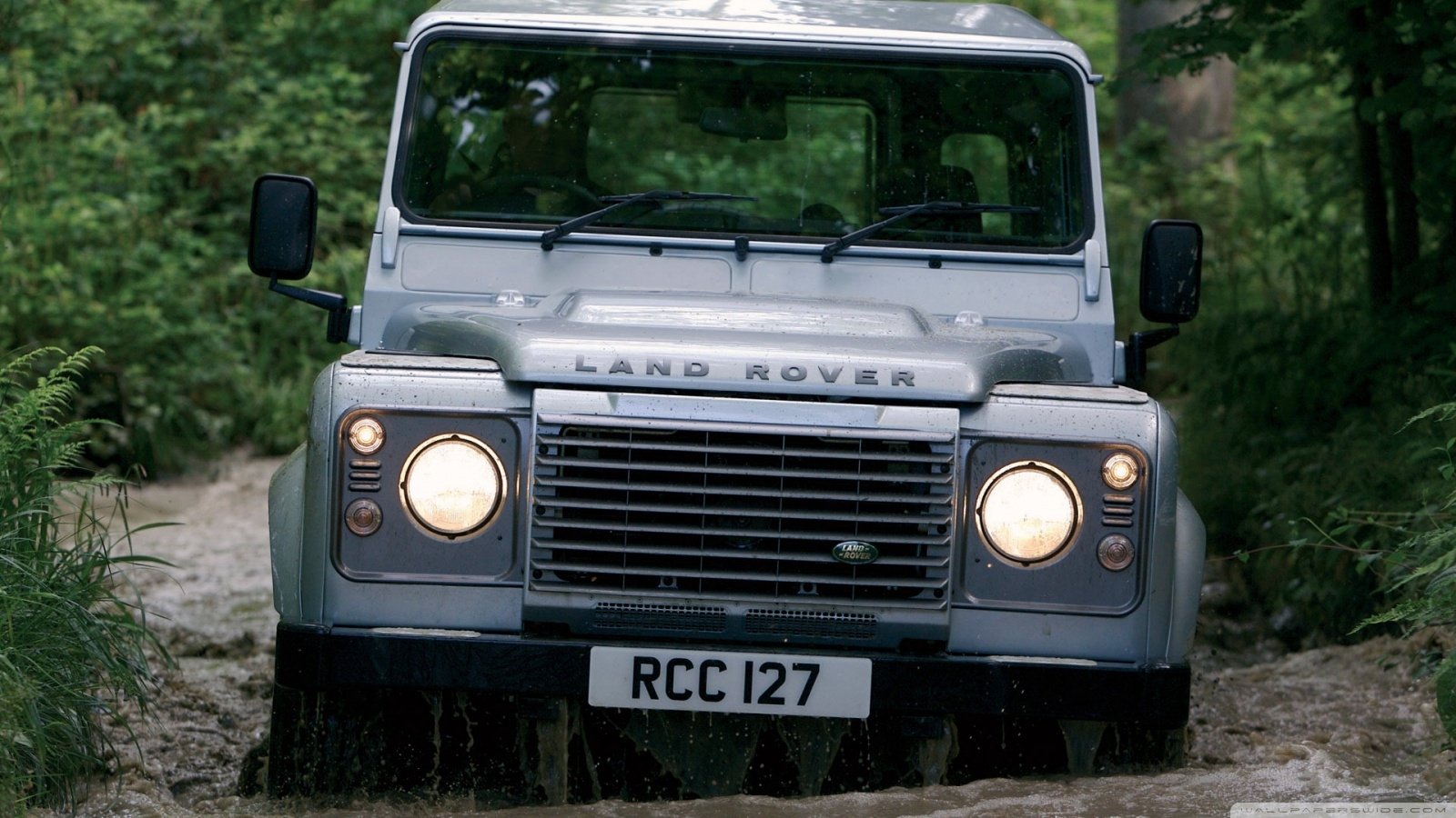vehicle Land Rover Defender Image