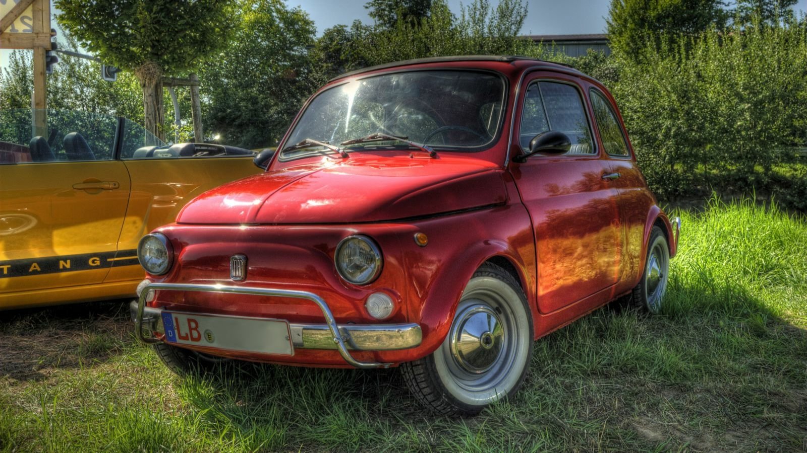 vehicle Fiat 500 Image