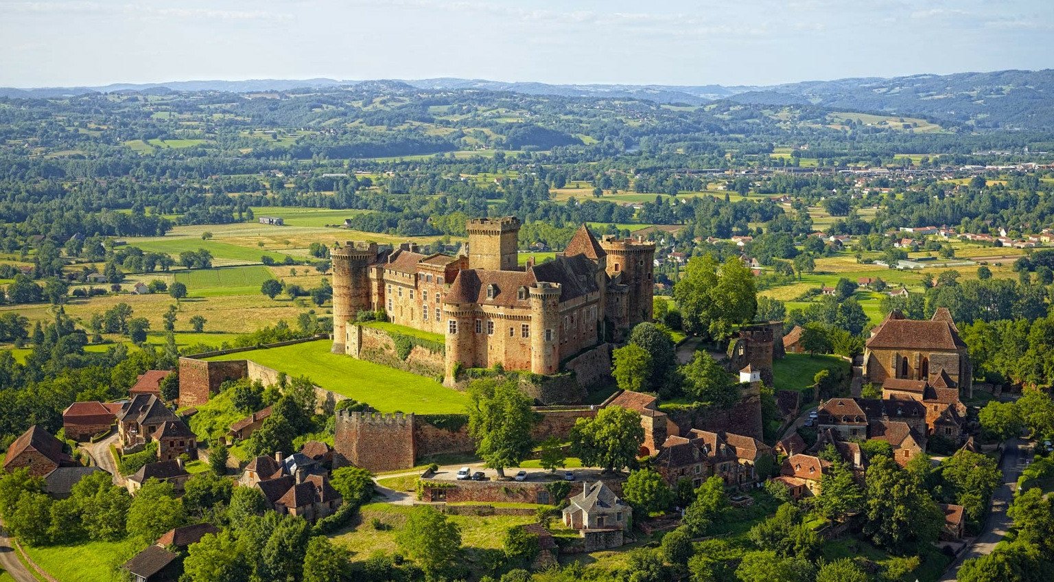 man made Château de Castenau-Bretenoux Image