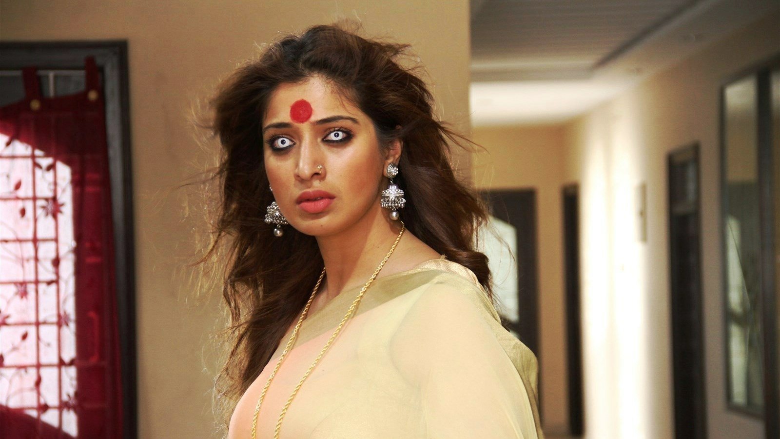 movie Sowkarpettai Image