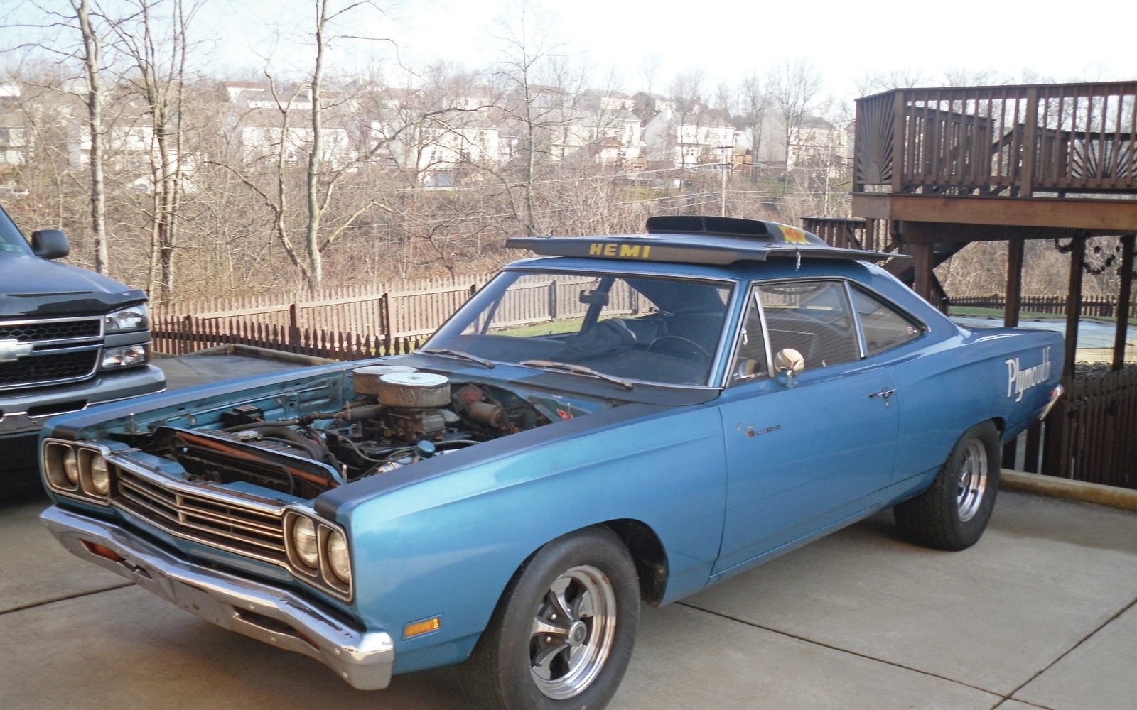 vehicle Plymouth Image