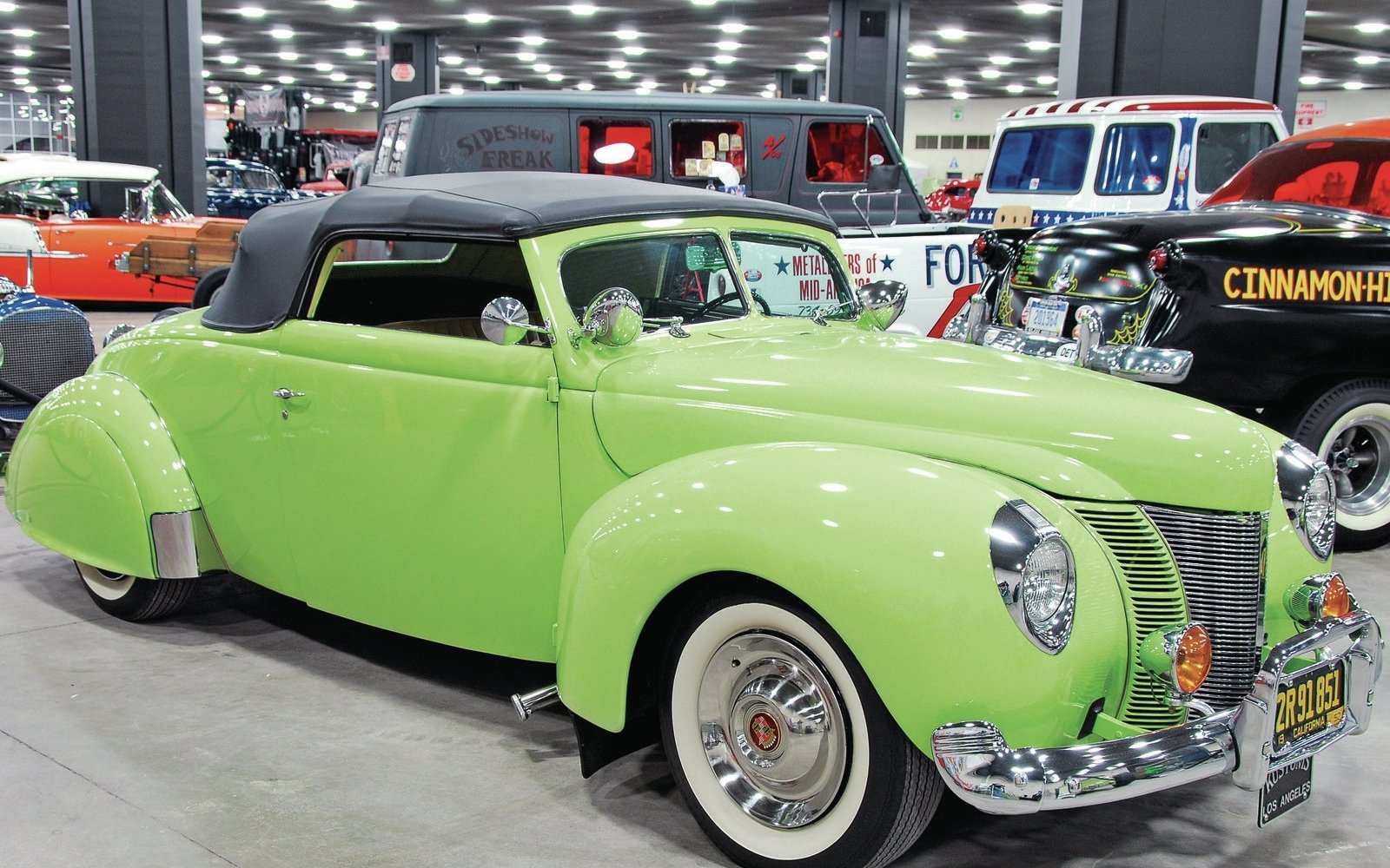 vehicle 1940 Ford Deluxe Customized Coupe Image