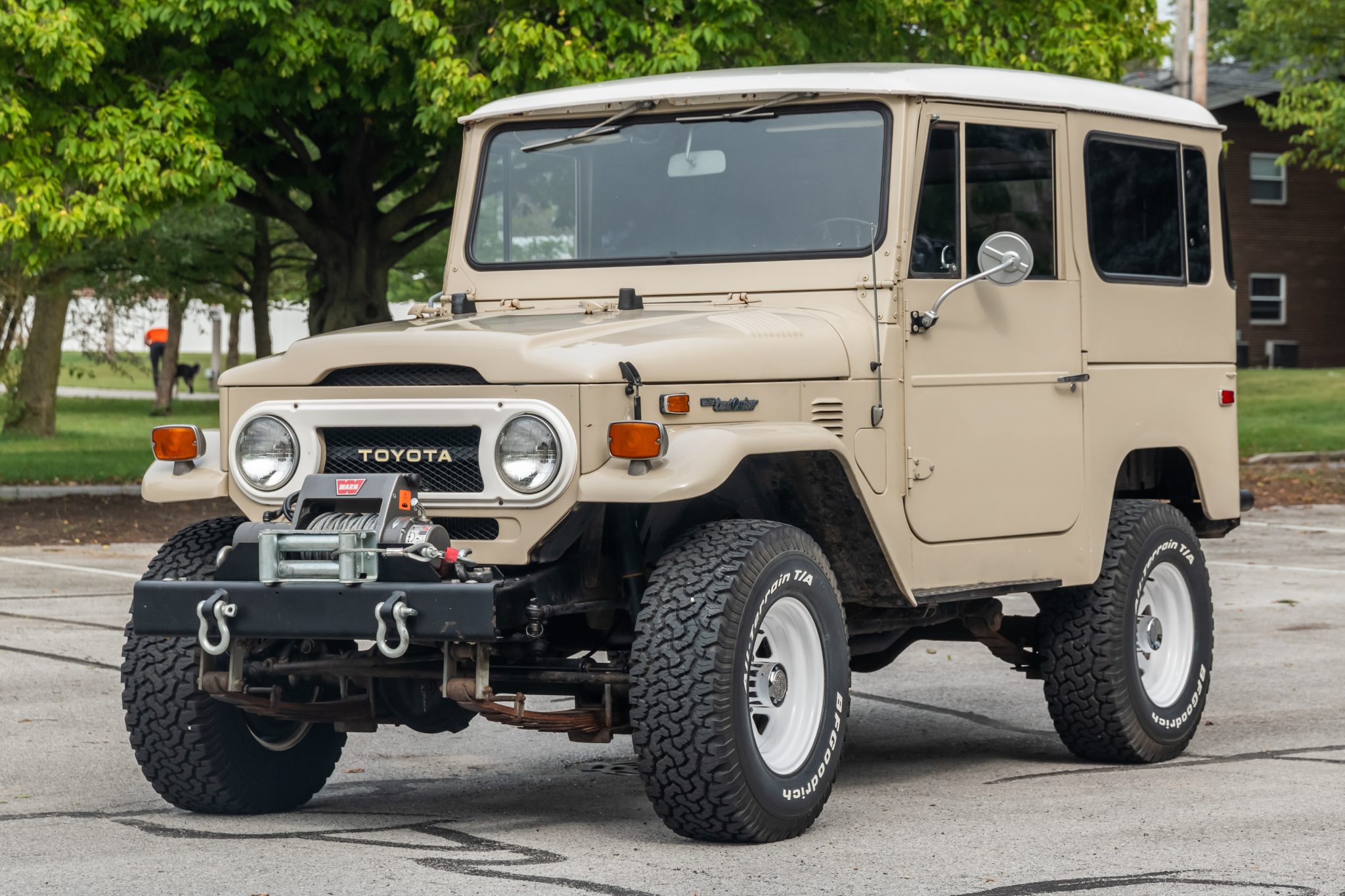 1974 Toyota Land Cruiser FJ40 - Image Abyss