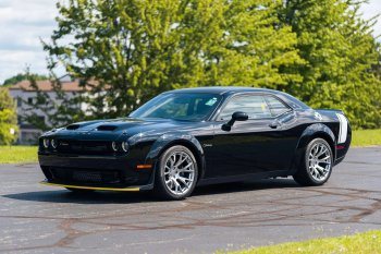 Preview Challenger SRT Hellcat Black Ghost Special Edition