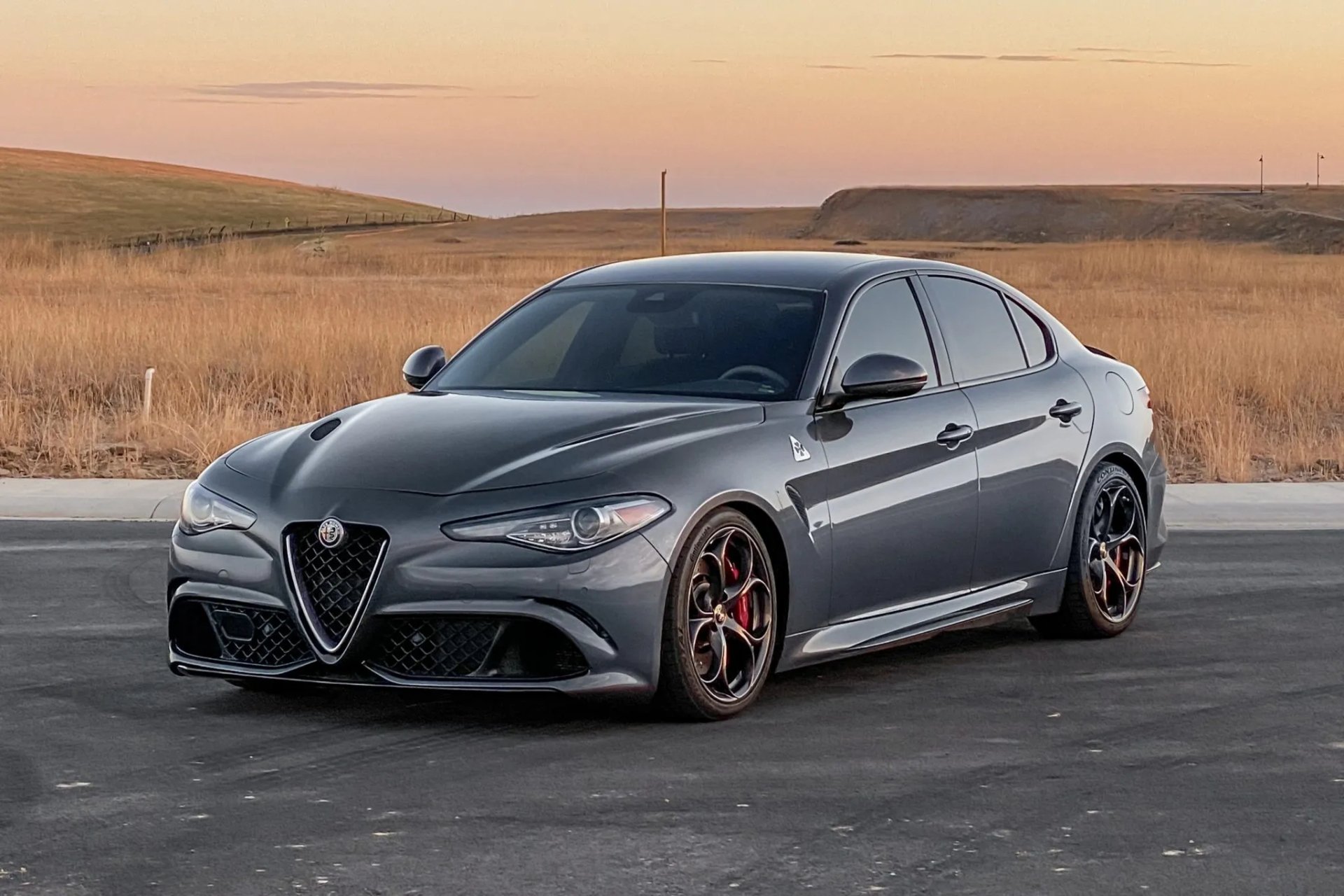 Alfa Romeo Giulia Quadrifoglio - Desktop Wallpapers, Phone Wallpaper ...