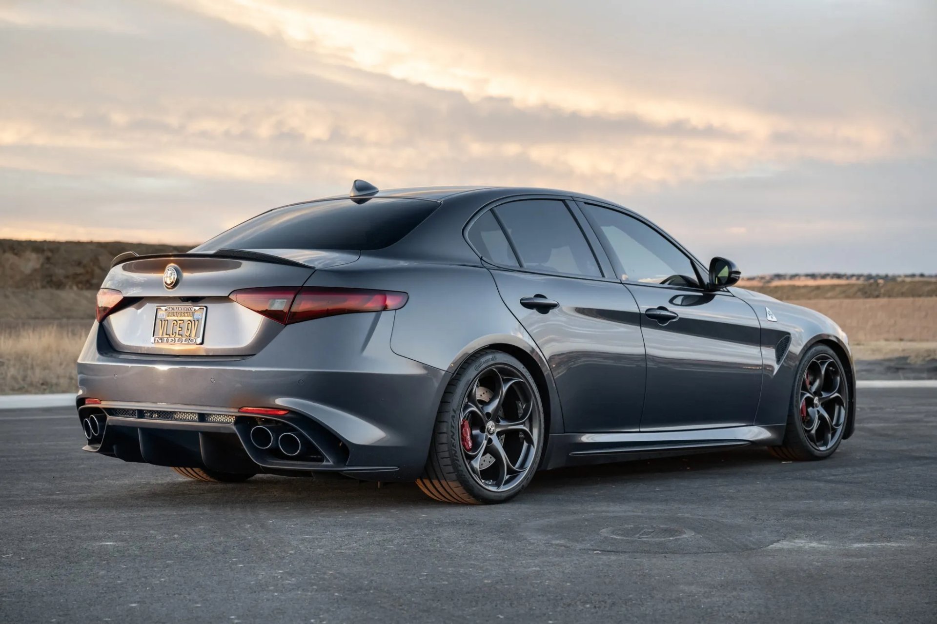 Alfa Romeo Giulia Quadrifoglio - Desktop Wallpapers, Phone Wallpaper ...