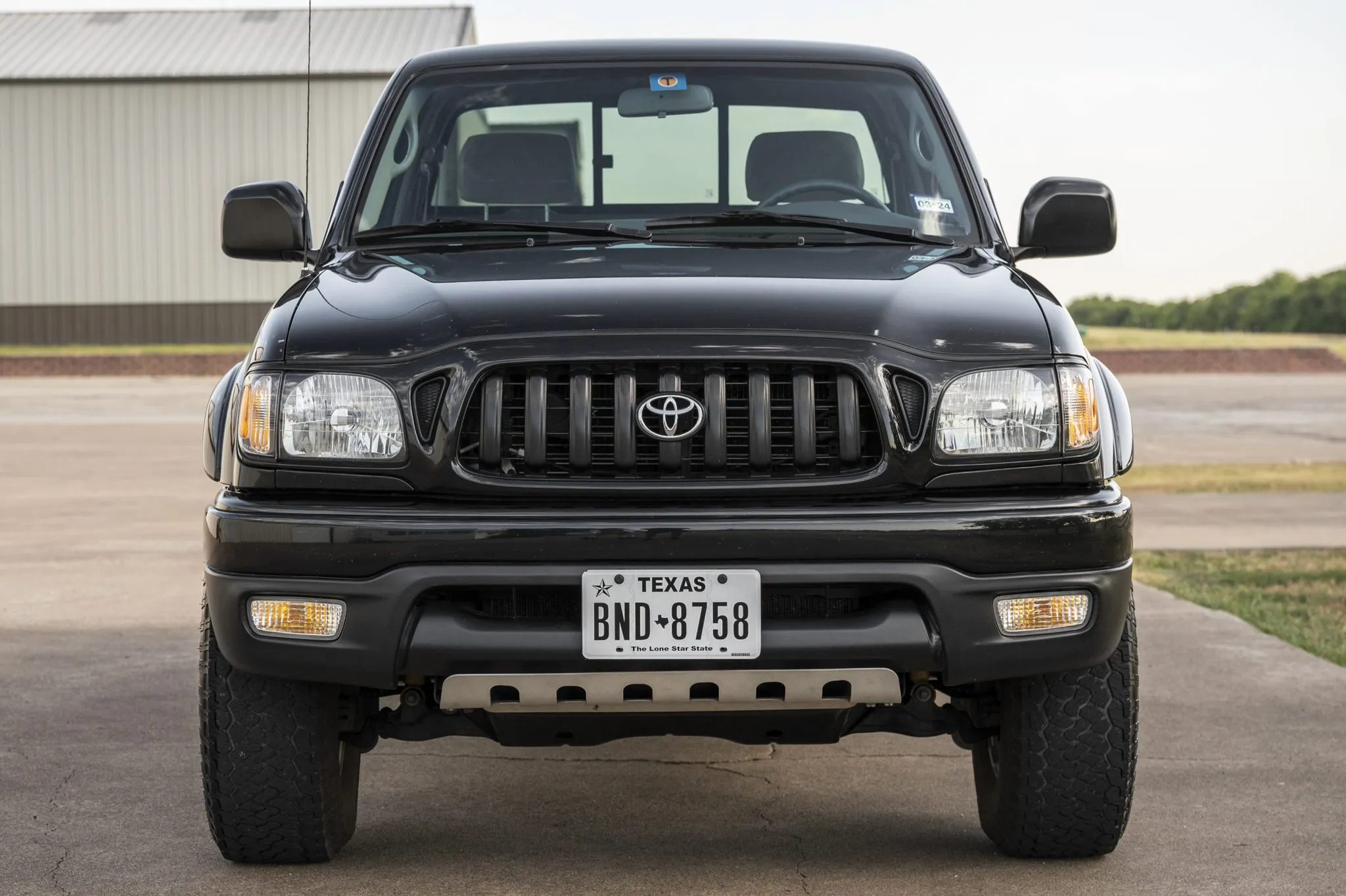 2004 Toyota Tacoma SR5 Xtracab TRD V6 - Image Abyss