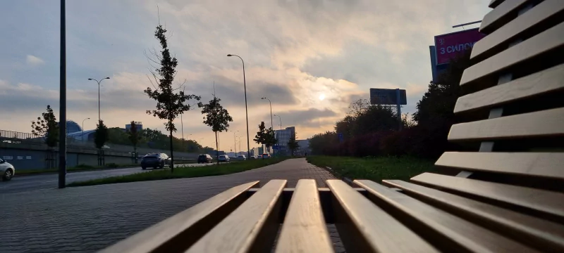  city ​​in the evening