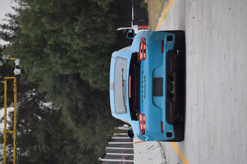  Porsche 911 Carrera GTS