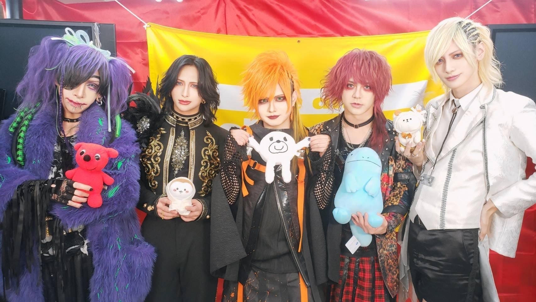 Download Ashmaze. Image