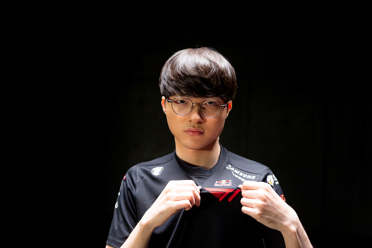 Faker: The Icon of T1 in Video Gaming