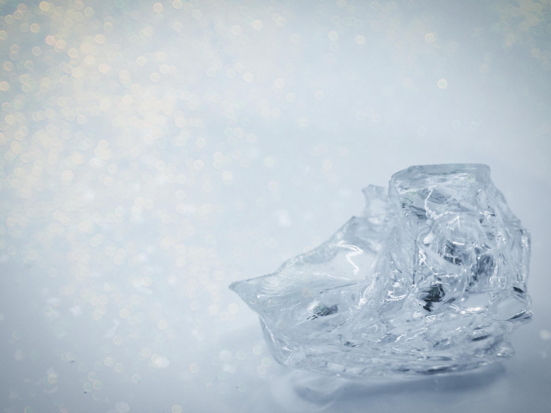 Isolated abstract pareidolia glass fragment. by Demasc1