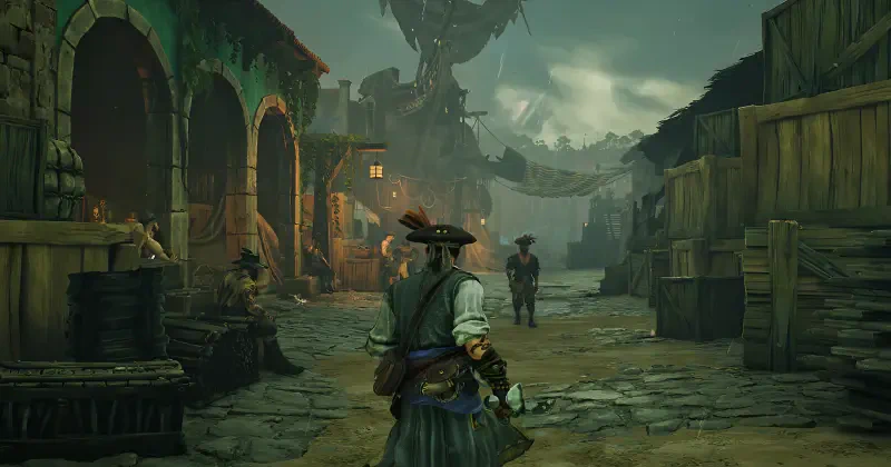 Windrose video game scene: a tricorn‑hatted rogue stands in a foggy wooden harbor street lined with crates and arches, while another figure and a looming airship tower appear in the distance.