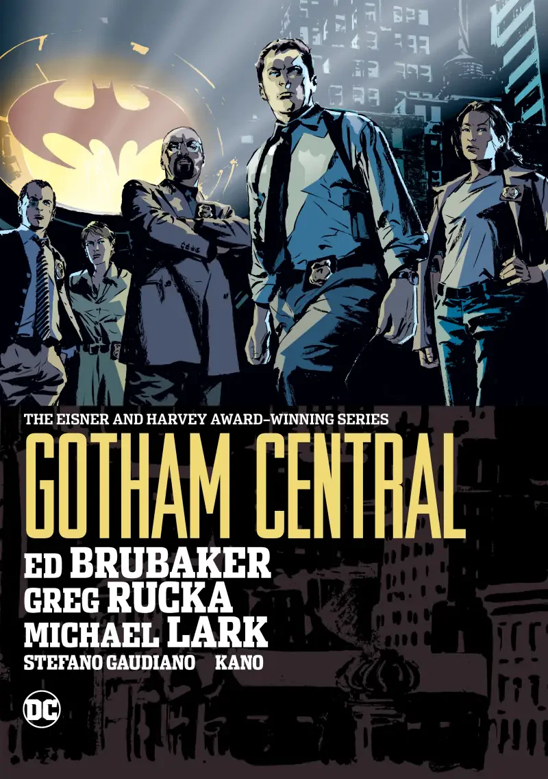Gotham Central comic cover: Gotham City police detectives stand beneath the Bat-Signal against a night skyline — DC Comics.