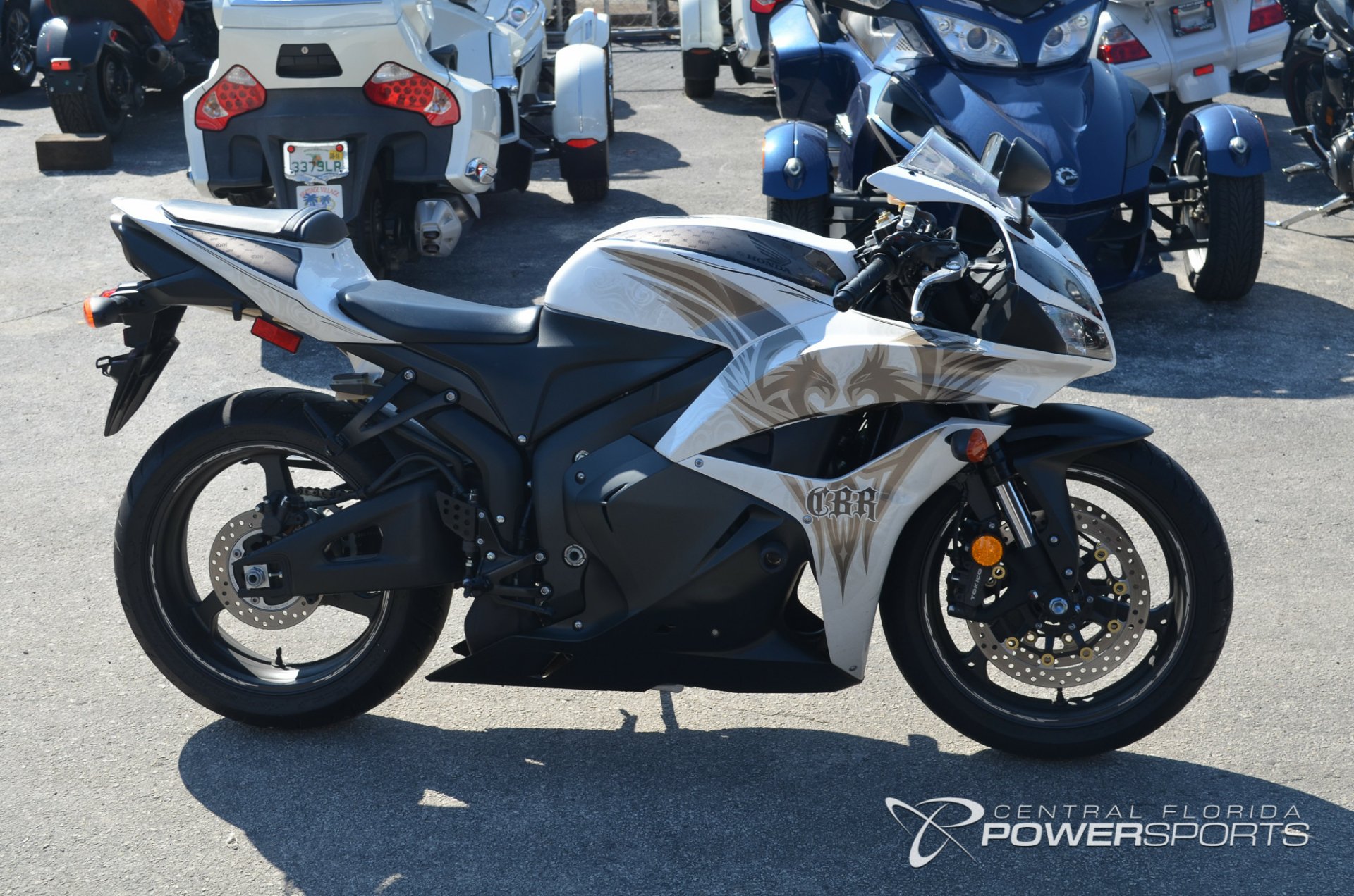 motorcycle vehicle Honda CBR600RR Image