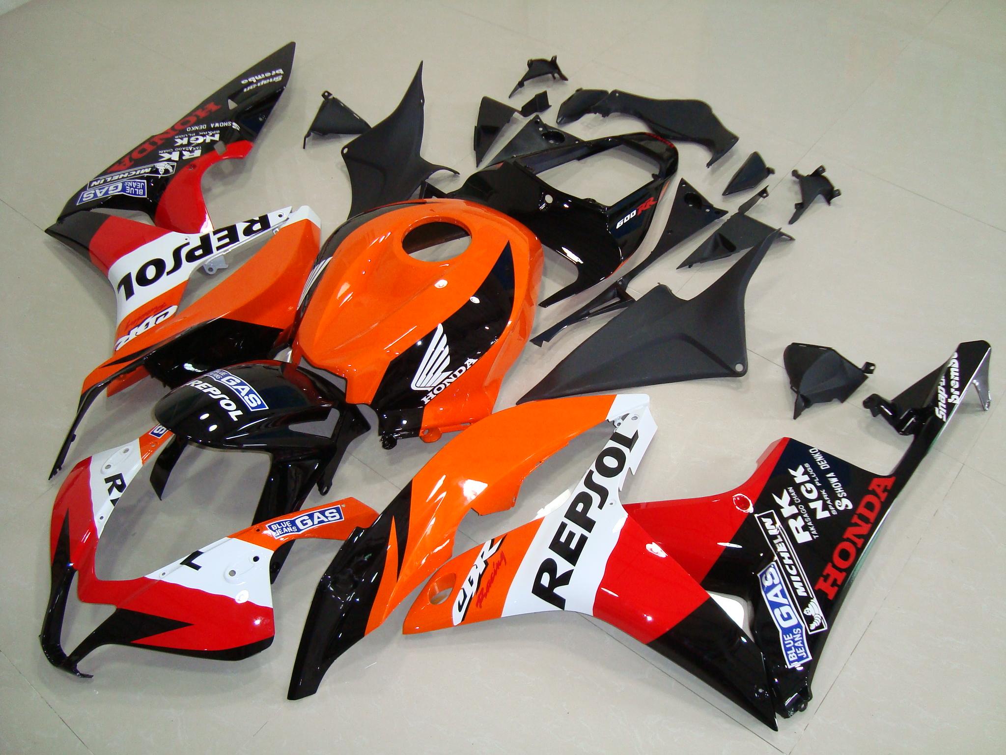 Пластик хонда. Honda cbr600rr Repsol 2008. Honda cbr600rr 2007 Repsol. Пластик Хонда СБР 600 рр. Honda CBR 600 2008.